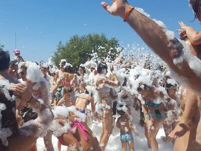 Fiesta de la Espuma en alquiler en Gran Canaria